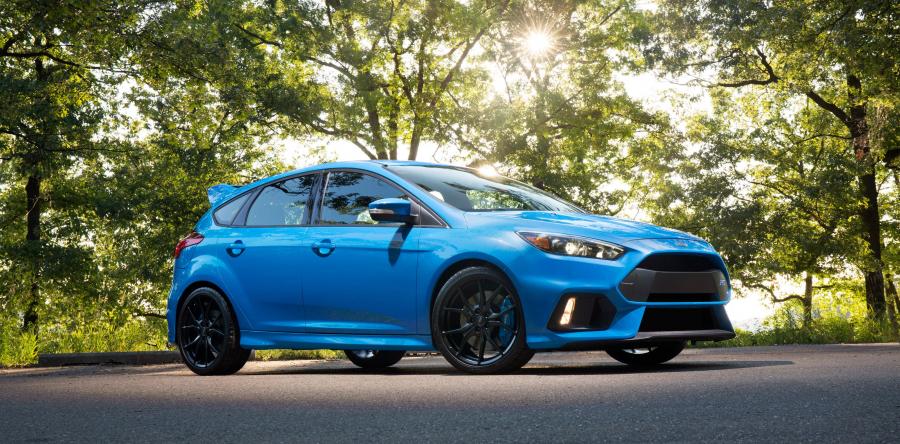  Ford Focus RS 2016 года  (US) (фото 38 из 51)